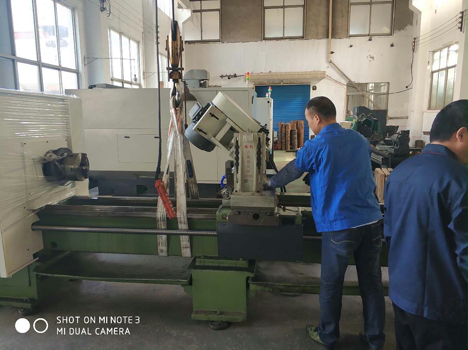 鉆石輥改造數控旋風銑