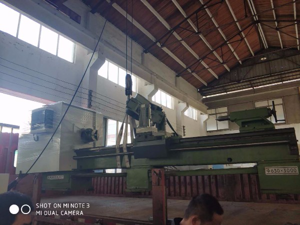 鉆石輥數控旋風銑(改造版)南京客戶現場 鉆石輥數控旋風銑(改造版)南京客戶現場